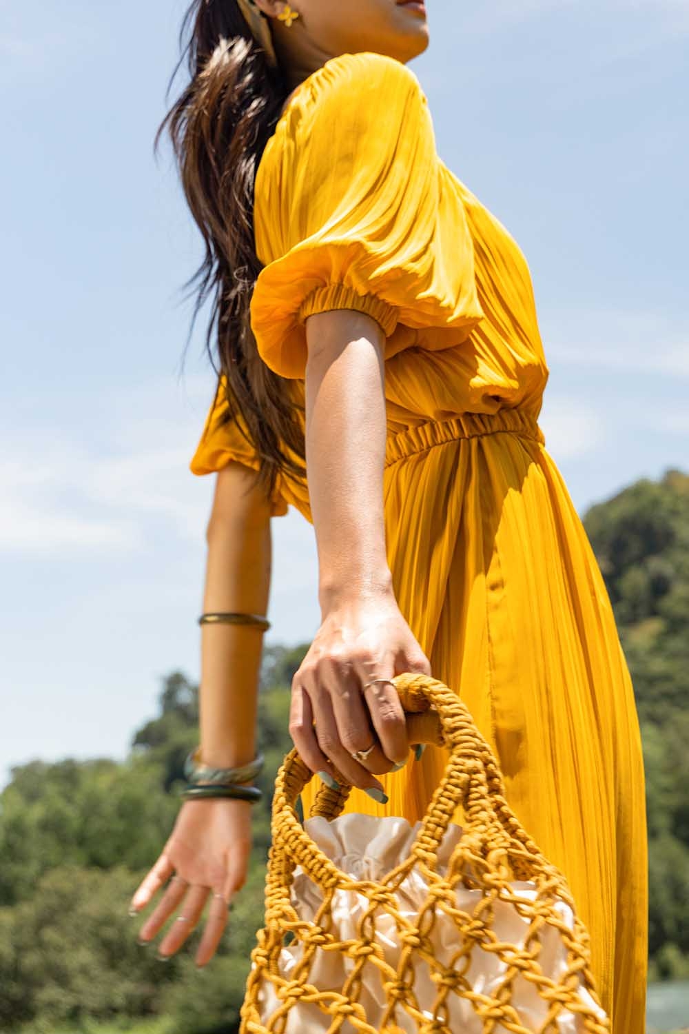 Đầm suông tay lỡ phối dây eo 