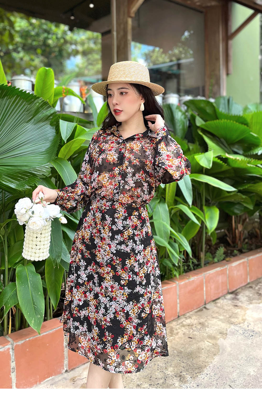 Áo sơ mi họa tiết hoa tay dài 