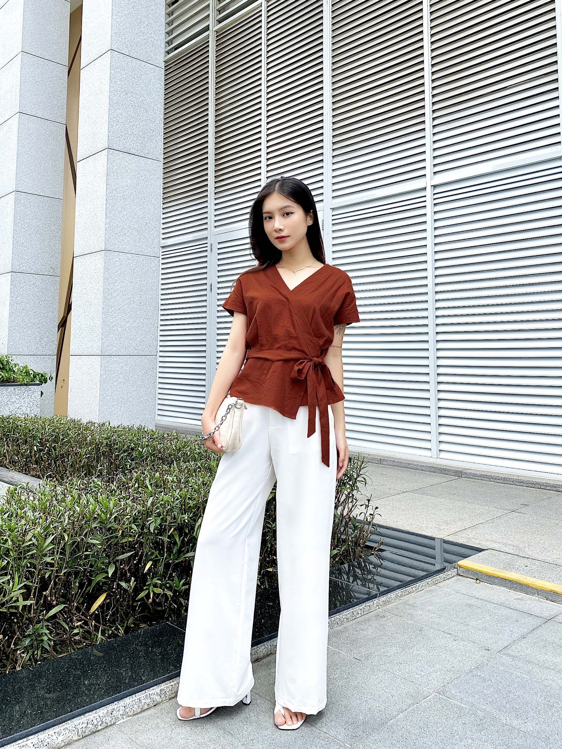 Áo kiểu nữ vạt đắp chéo thắt nơ 