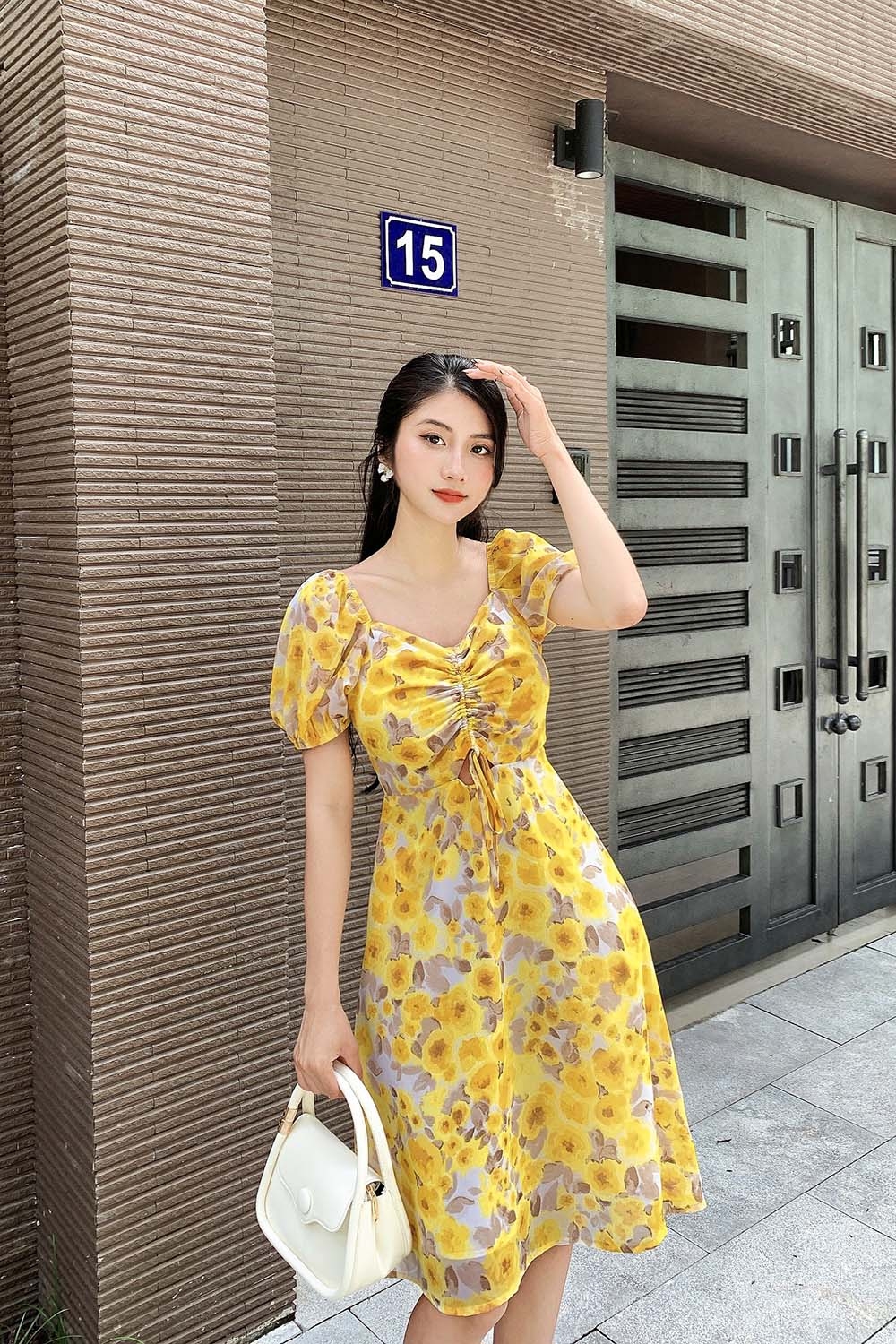 Đầm xòe hoa công sở nữ phối dây rút 