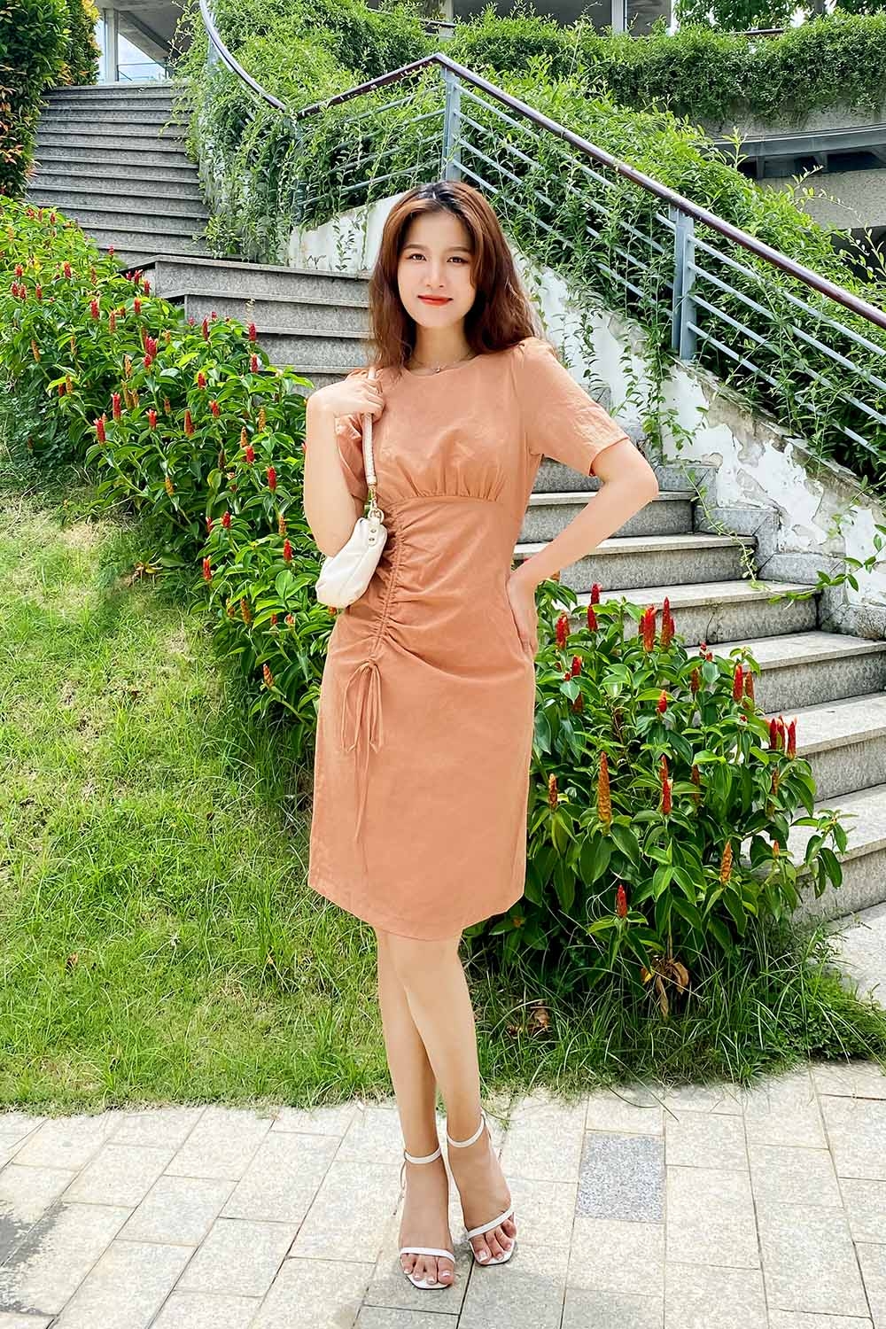 Đầm công sở nữ dáng chữ A rút dây 