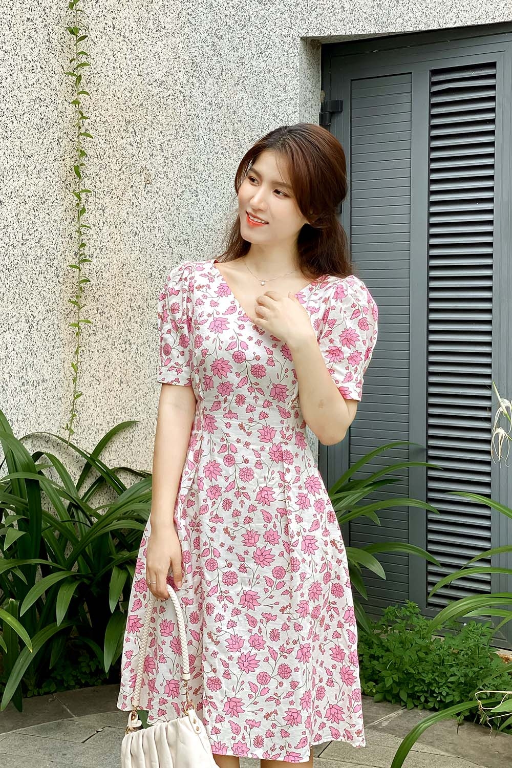 Đầm công sở hoa cổ V dáng xòe 