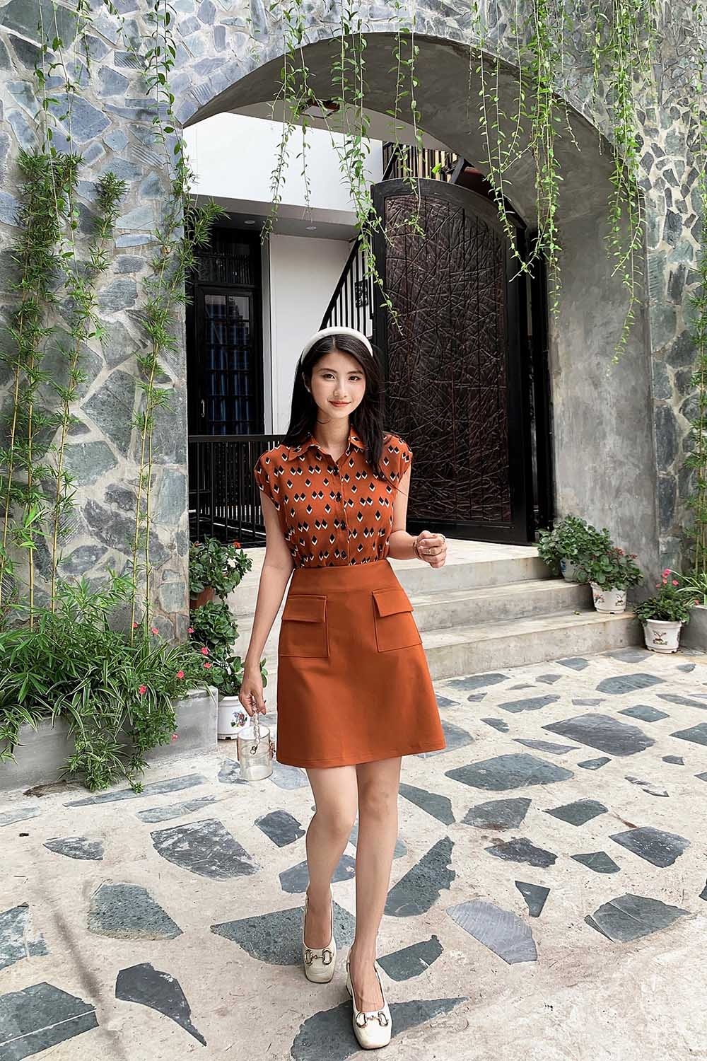 Chân váy chữ A công sở phối túi 