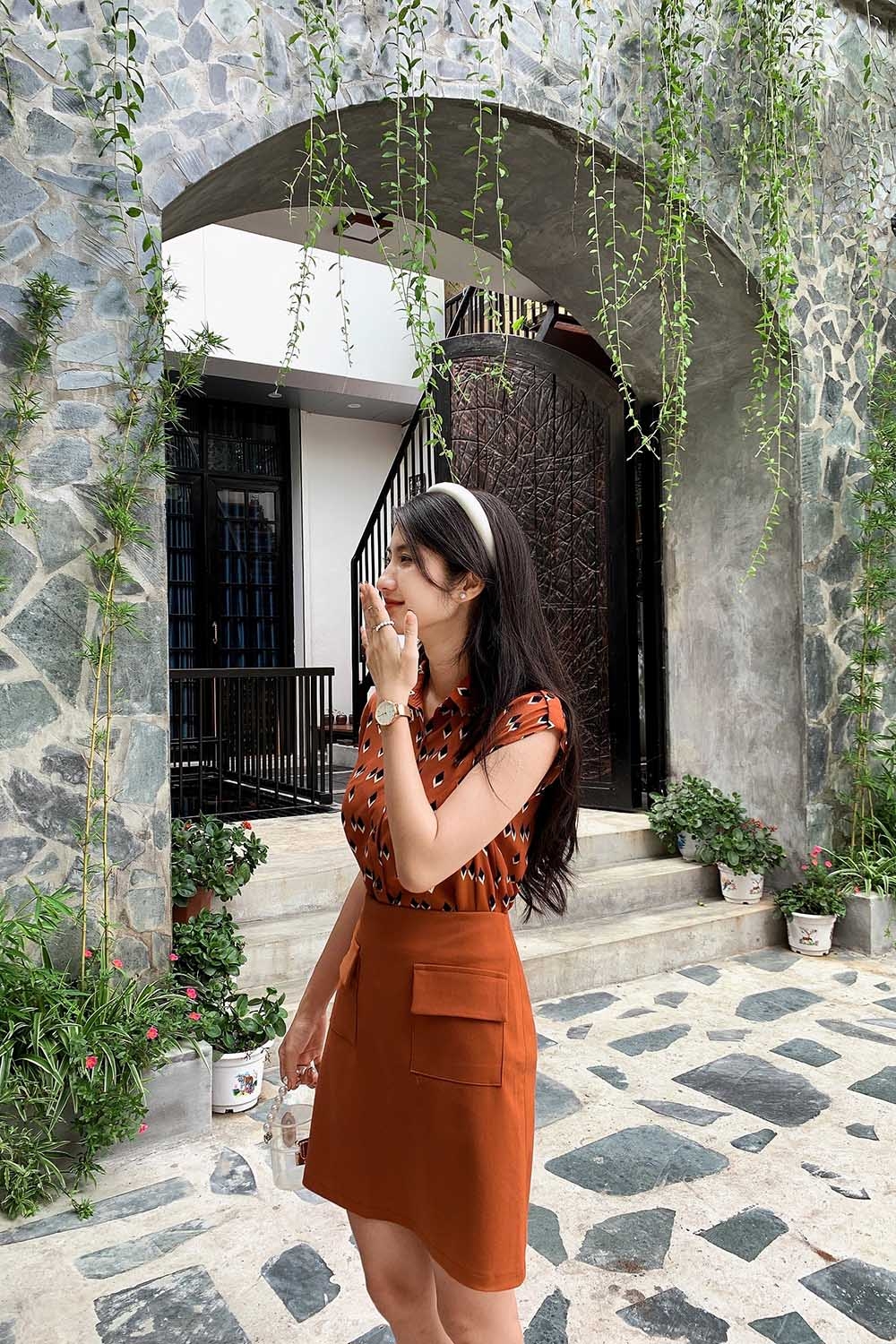 Chân váy chữ A công sở phối túi 