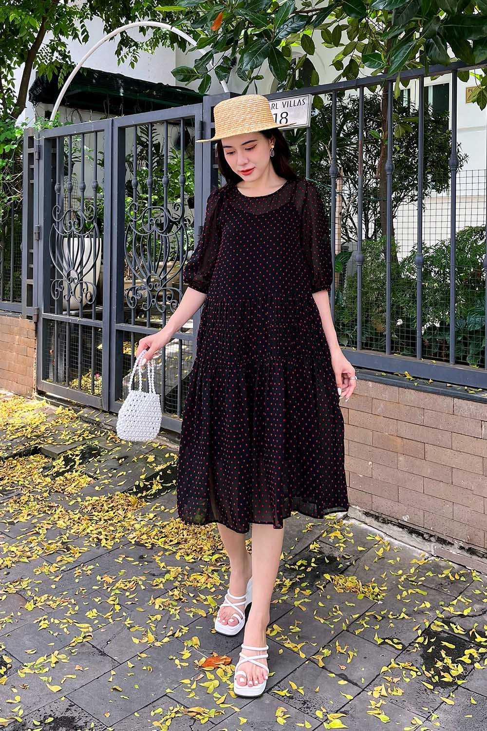 Đầm suông công sở họa tiết chấm bi