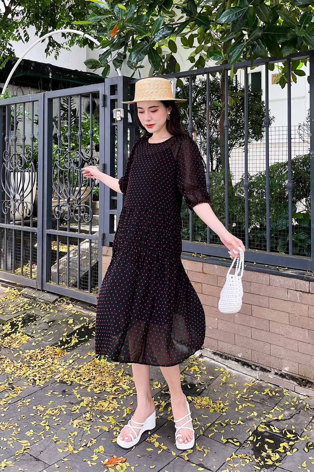 Đầm suông công sở họa tiết chấm bi