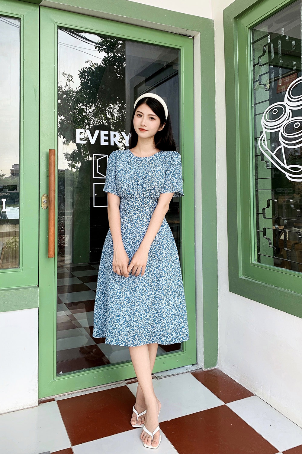 Đầm hoa nhí dáng chữ A eo cao 