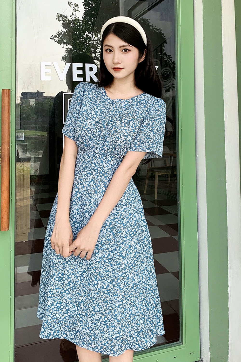 Đầm hoa nhí dáng chữ A eo cao 