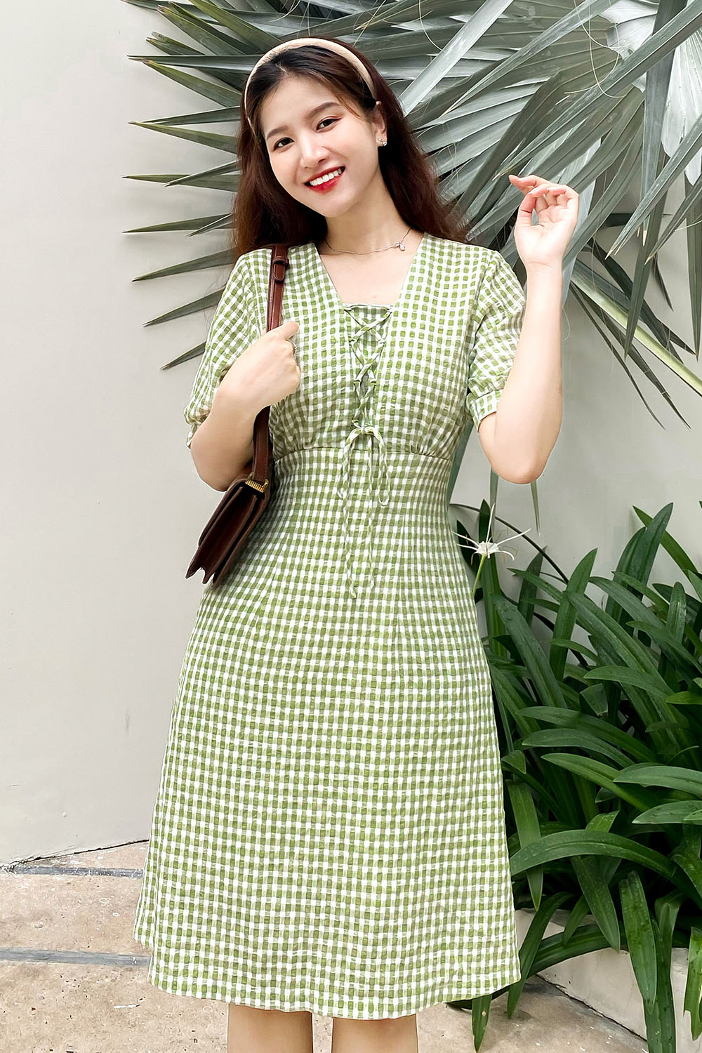 Đầm caro công sở nữ dáng A phối nơ 