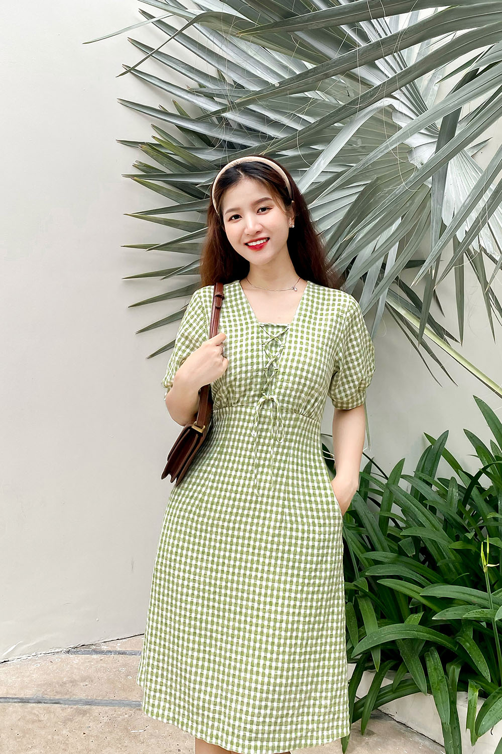 Đầm caro công sở nữ dáng A phối nơ 