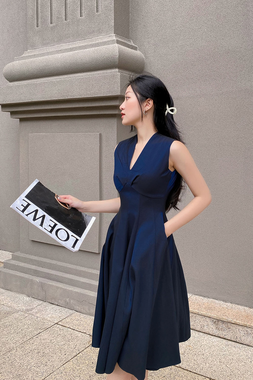 Đầm dự tiệc dáng xòe xếp ly nhấn ngực 