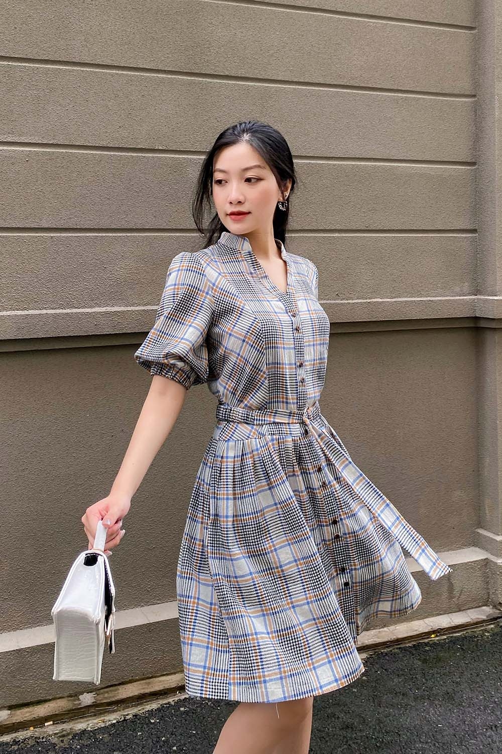 Đầm sơ mi kẻ phối dây thắt lưng 