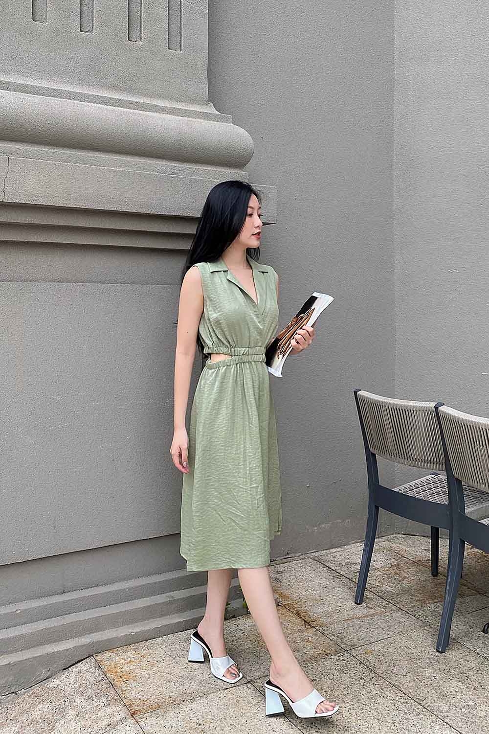 Đầm chữ A eo bo chun cut-out 