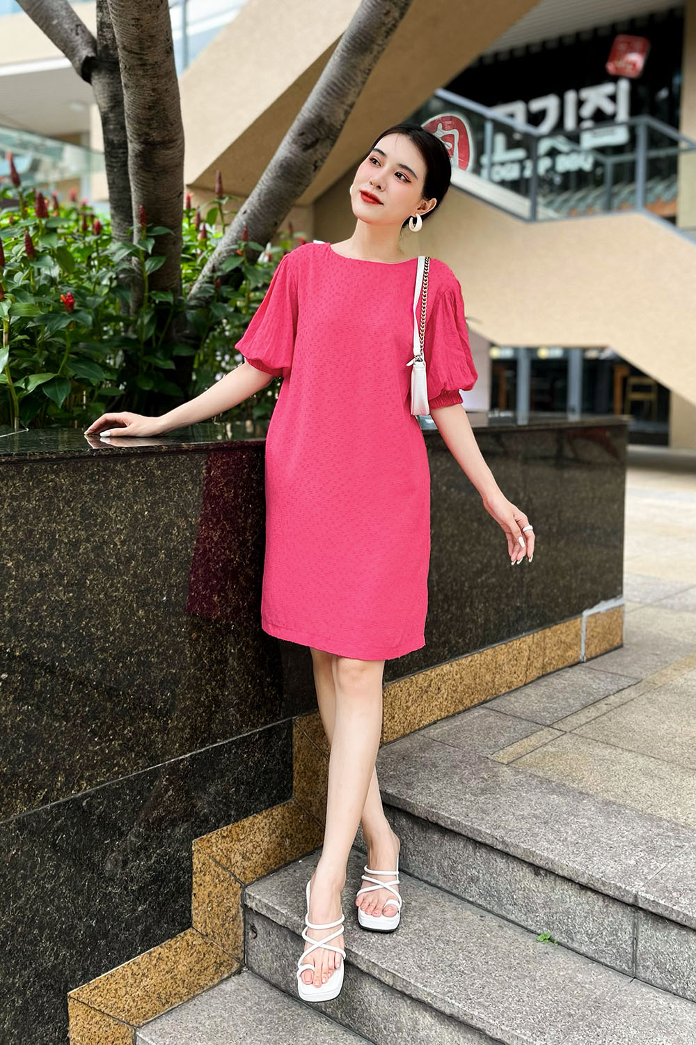Đầm suông hồng công sở tay lỡ 