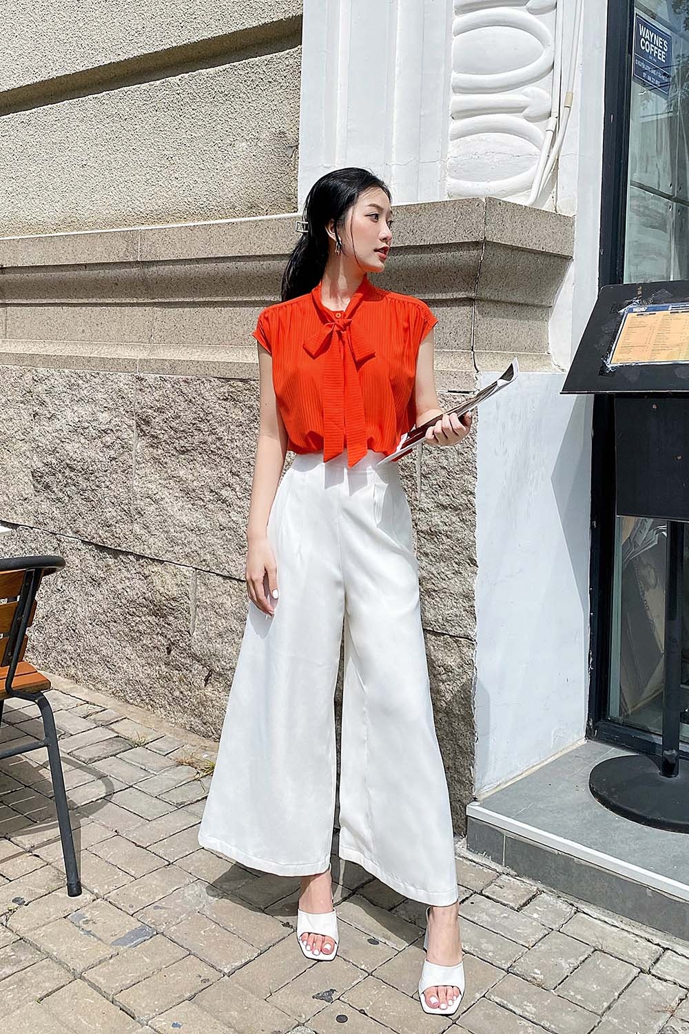 Áo sơ mi nữ cộc tay cổ thắt nơ 