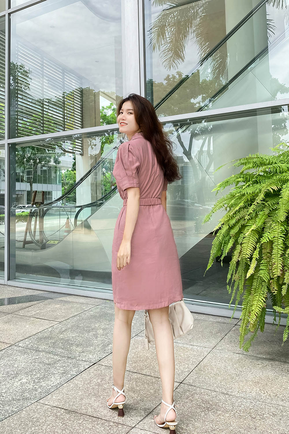 Đầm suông phối thắt lưng vải 