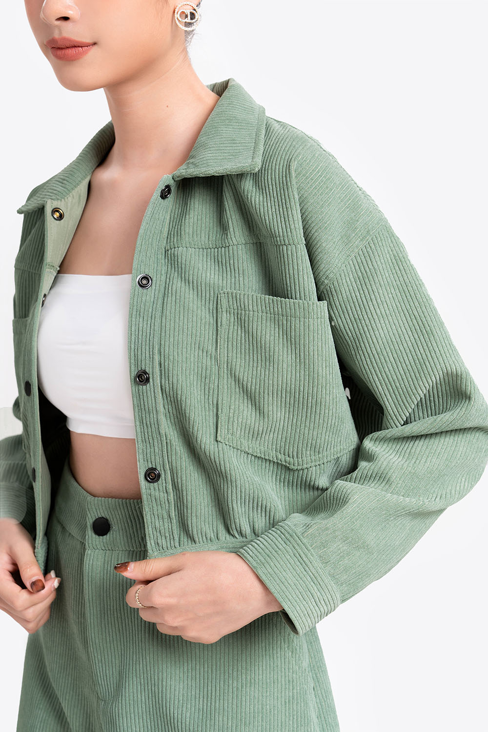 Áo khoác sơ mi lửng nữ tay dài 