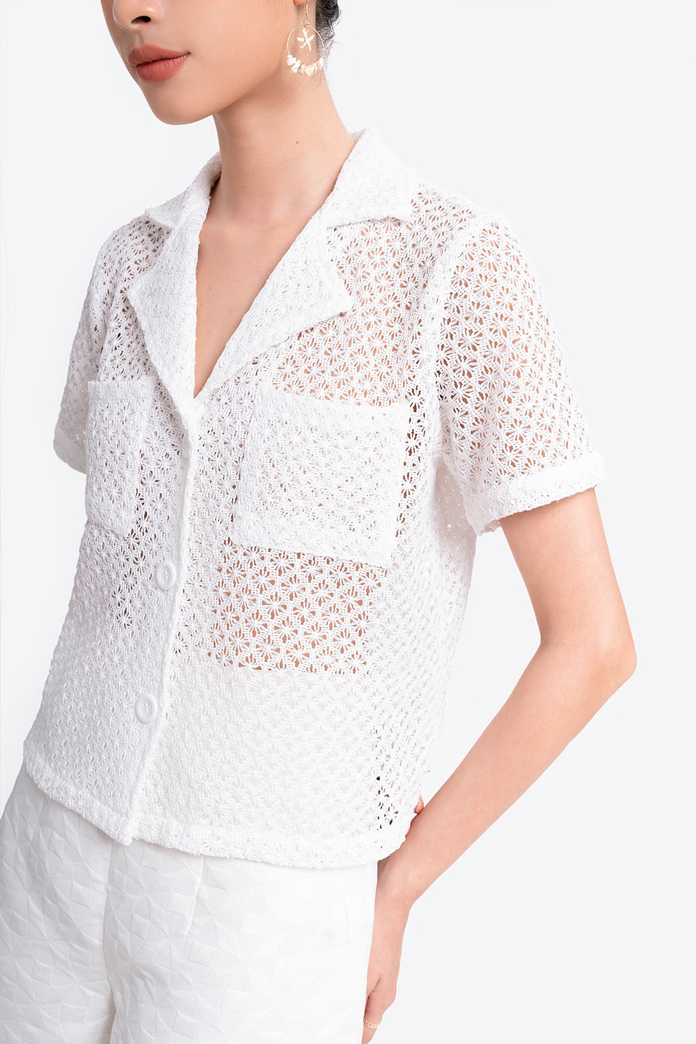 Áo sơ mi trắng nữ ren cotton 