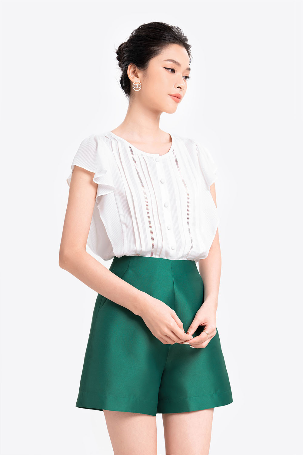 Áo sơ mi tay hến nhún bèo 