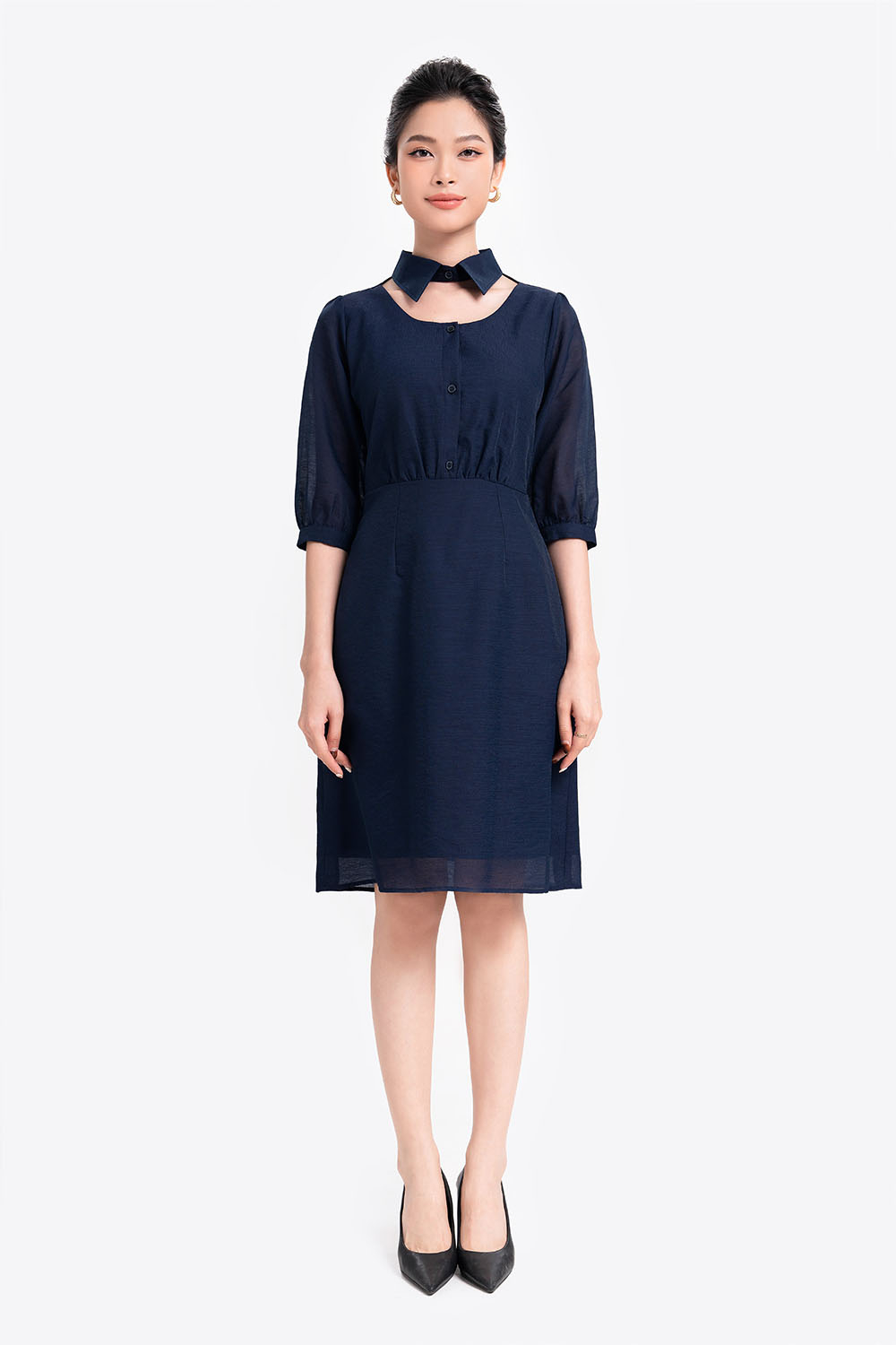 Đầm chữ A cổ sơ mi cut-out cách điệu 