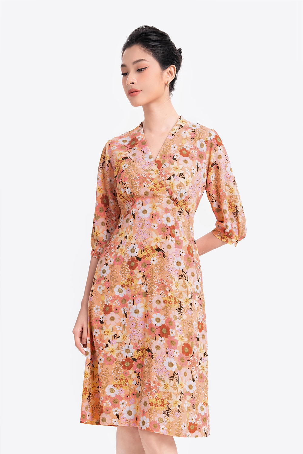 Đầm công sở chữ A họa tiết hoa