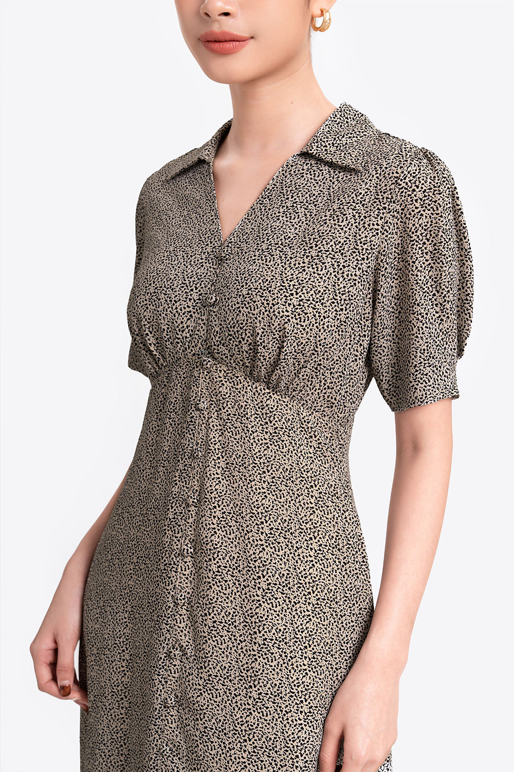 Đầm họa tiết dáng A công sở nhấn ngực