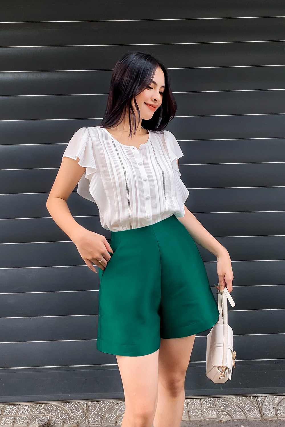 Áo sơ mi tay hến nhún bèo 