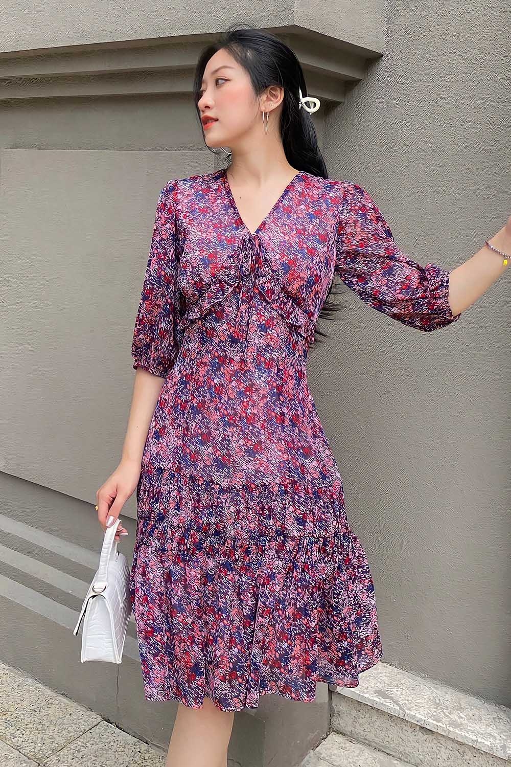 Mẫu váy voan hoa xòe cổ V tay lỡ cho người béo bụng KK114-35