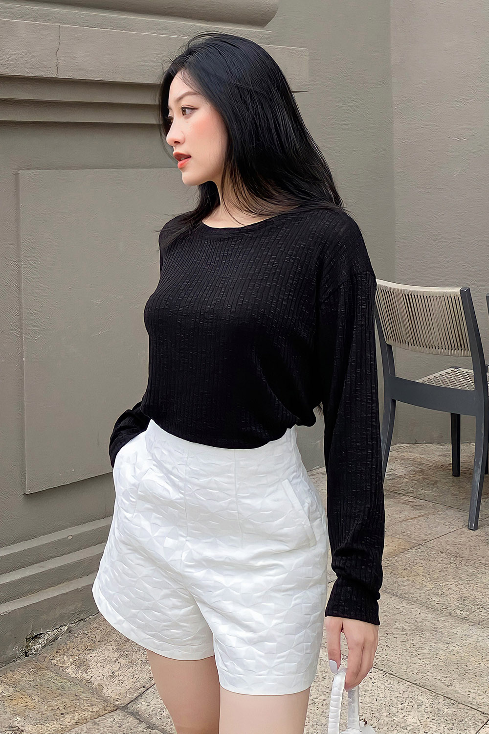 Quần đùi nữ màu trắng