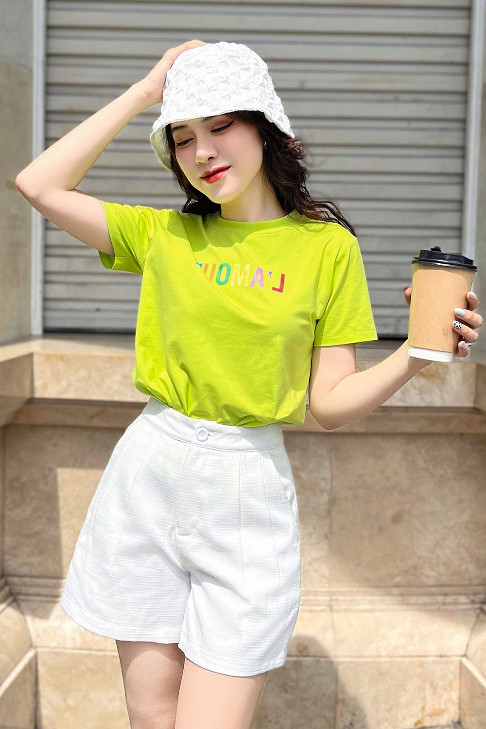 Áo thun nữ họa tiết chữ nhiều màu