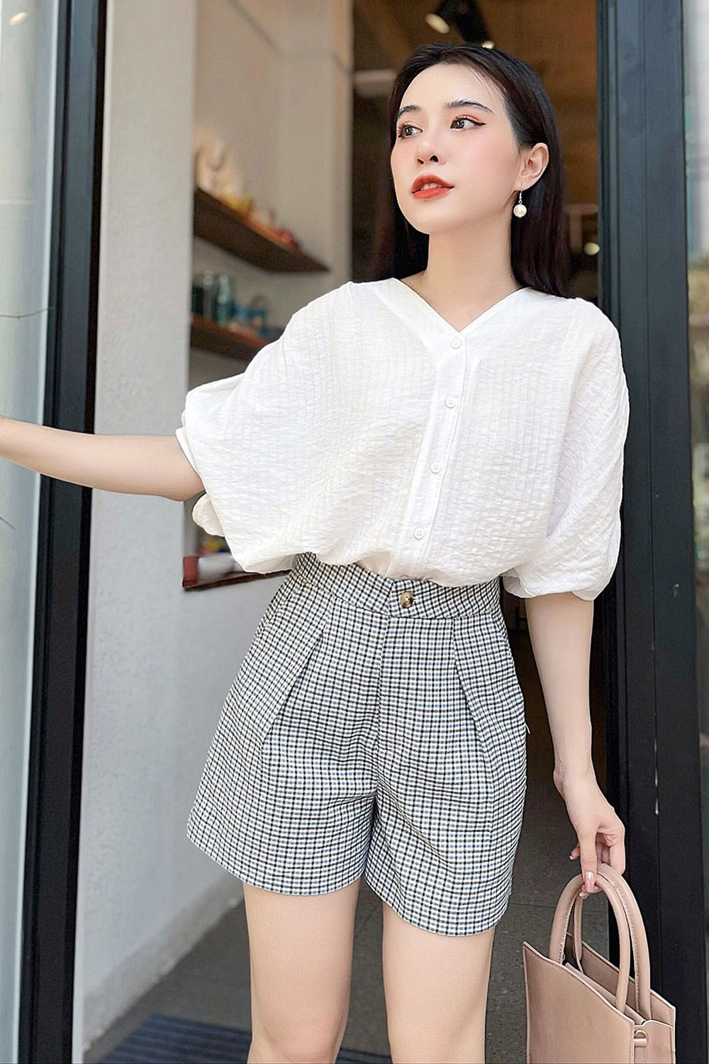 Quần đùi nữ họa tiết caro nhí