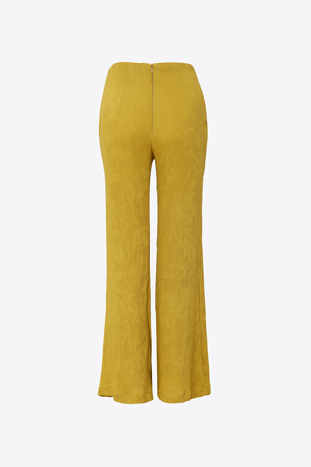 Quần suông ống loe màu vàng