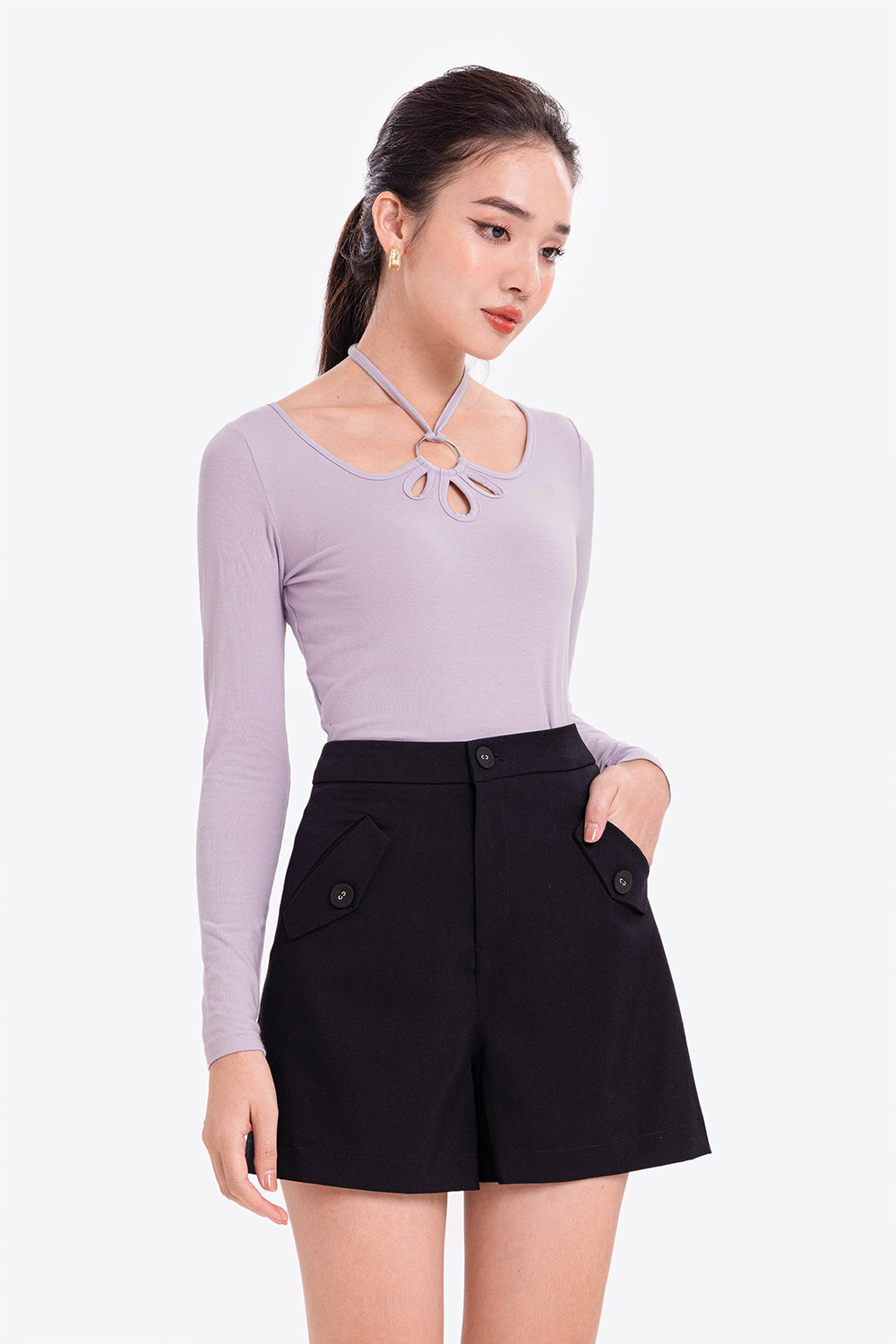 Quần đùi chữ A màu đen cạp cao