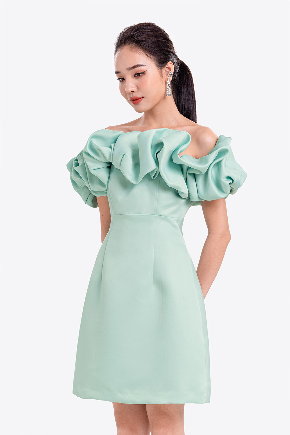 Váy dự tiệc trễ vai đính đá, đầm thiết kế trễ vai dáng xòe đính đá tiểu thư  sang chảnh | Shopee Việt Nam