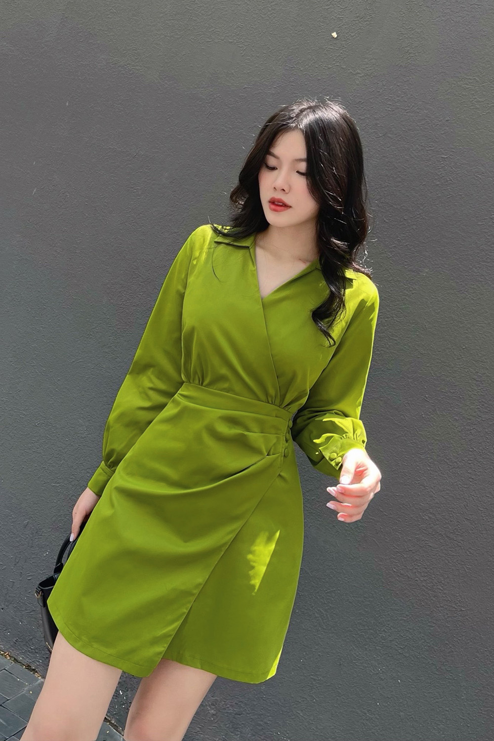 Váy hoa nhí tay lỡ dáng ngắn eo chun - Đầm, váy nữ | ThờiTrangNữ.vn