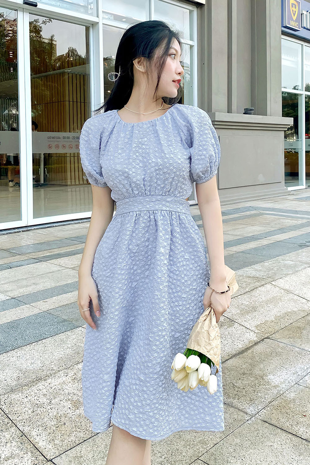 Đầm xòe tay phồng eo cut-out