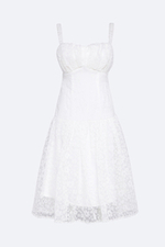 Đầm ren trắng hai dây cut-out lưng