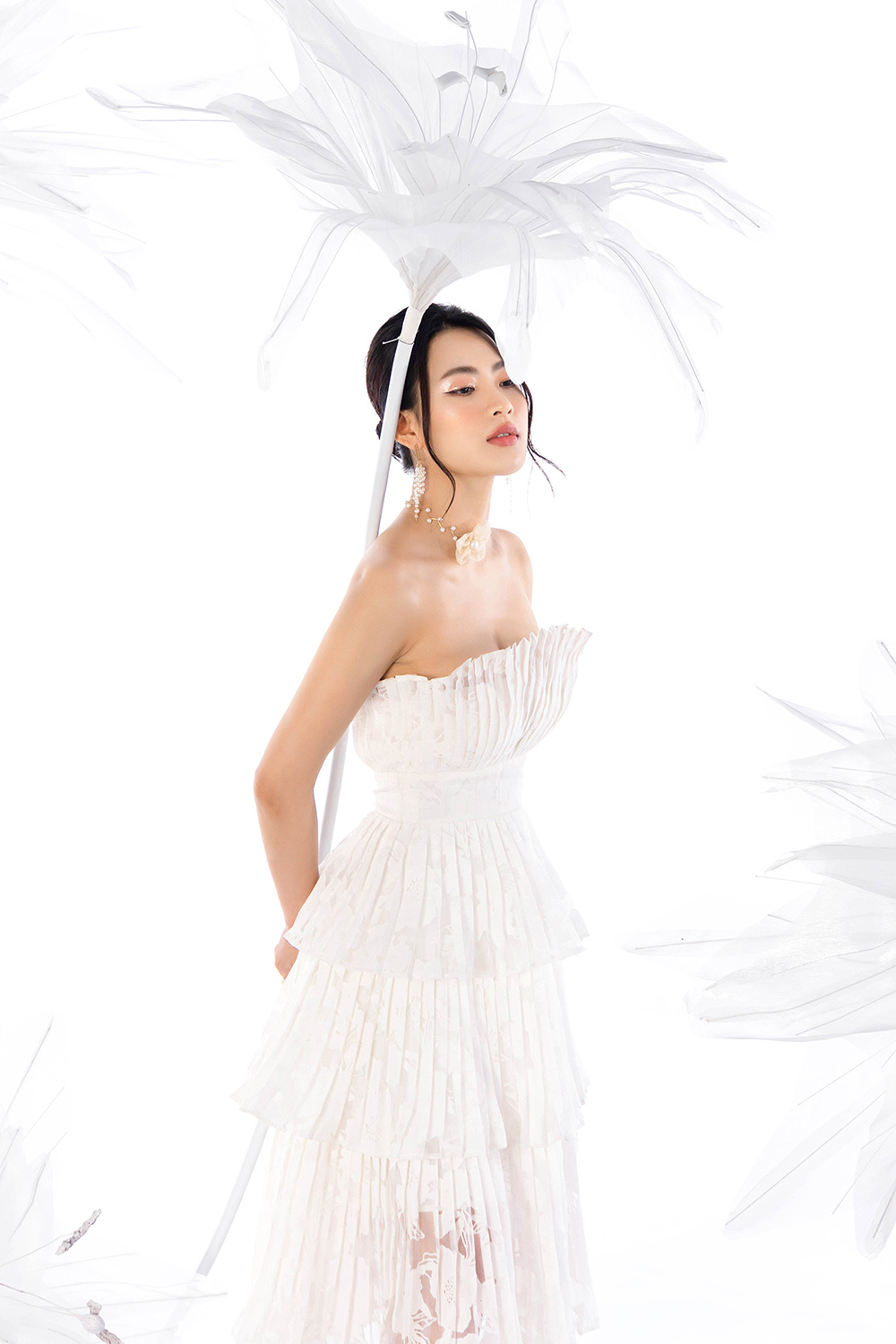 Váy cưới Ngân Ngân - Dòng Luxury - NLU107 - Win's Studio