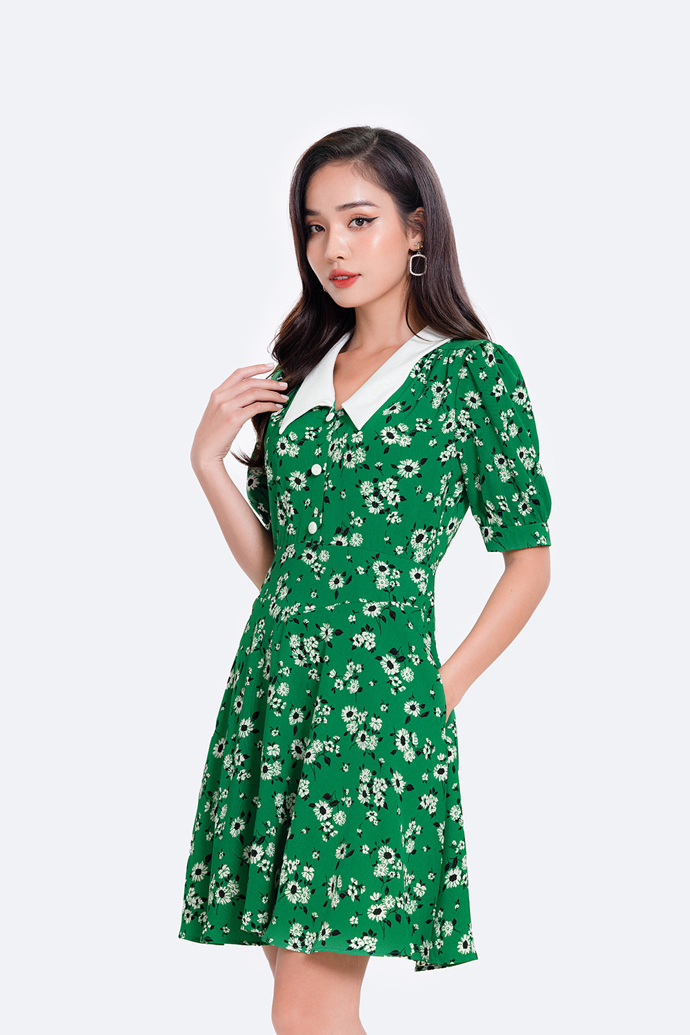 Váy hoa nhí vintage cổ lá sen Ulzzang style VFF8932 Hàng Quảng Châu - Đầm  dáng xòe | ThờiTrangNữ.vn