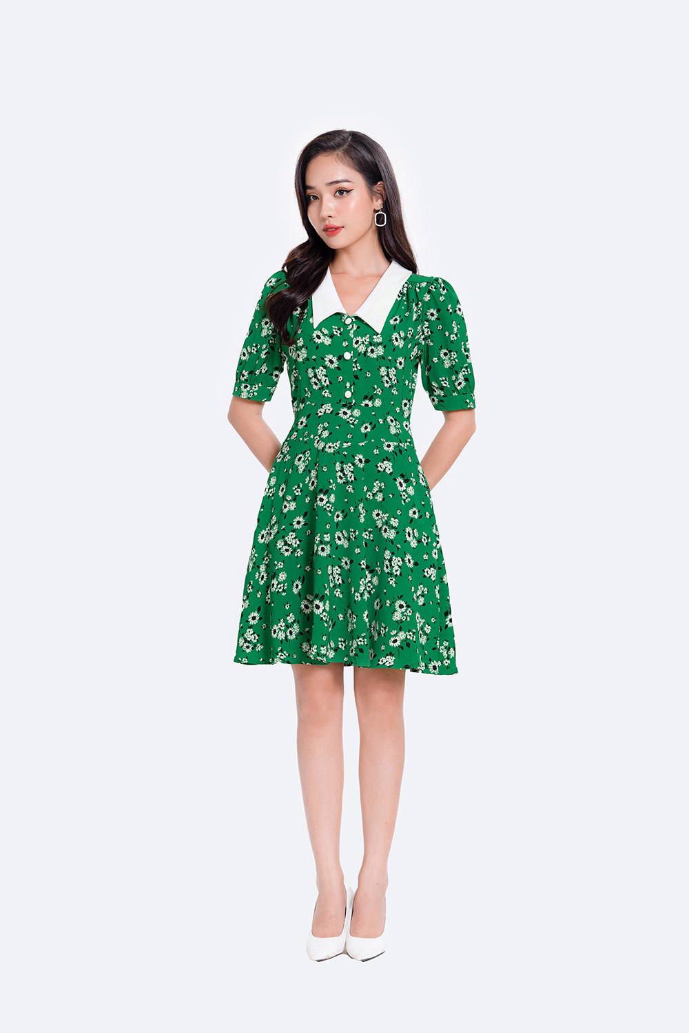 Đầm hoa dáng xòe cổ sen tay lửng