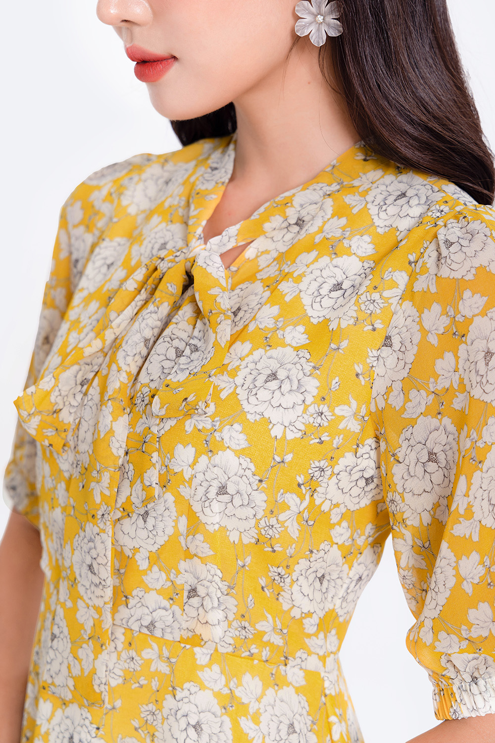 Đầm xòe hoa công sở cổ phối nơ