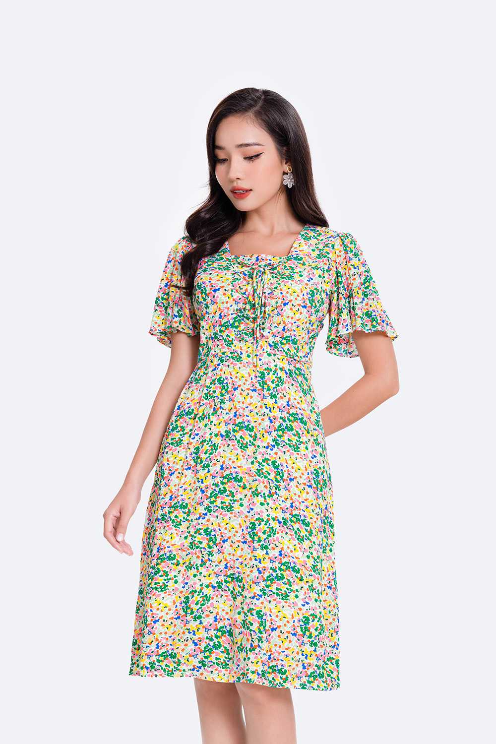 Đầm Maxi Tay Cánh Tiên Cổ Chữ V Thiết Kế Hở Lưng Quyến Rũ Nữ Tính - Đầm, váy  nữ | ThờiTrangNữ.vn
