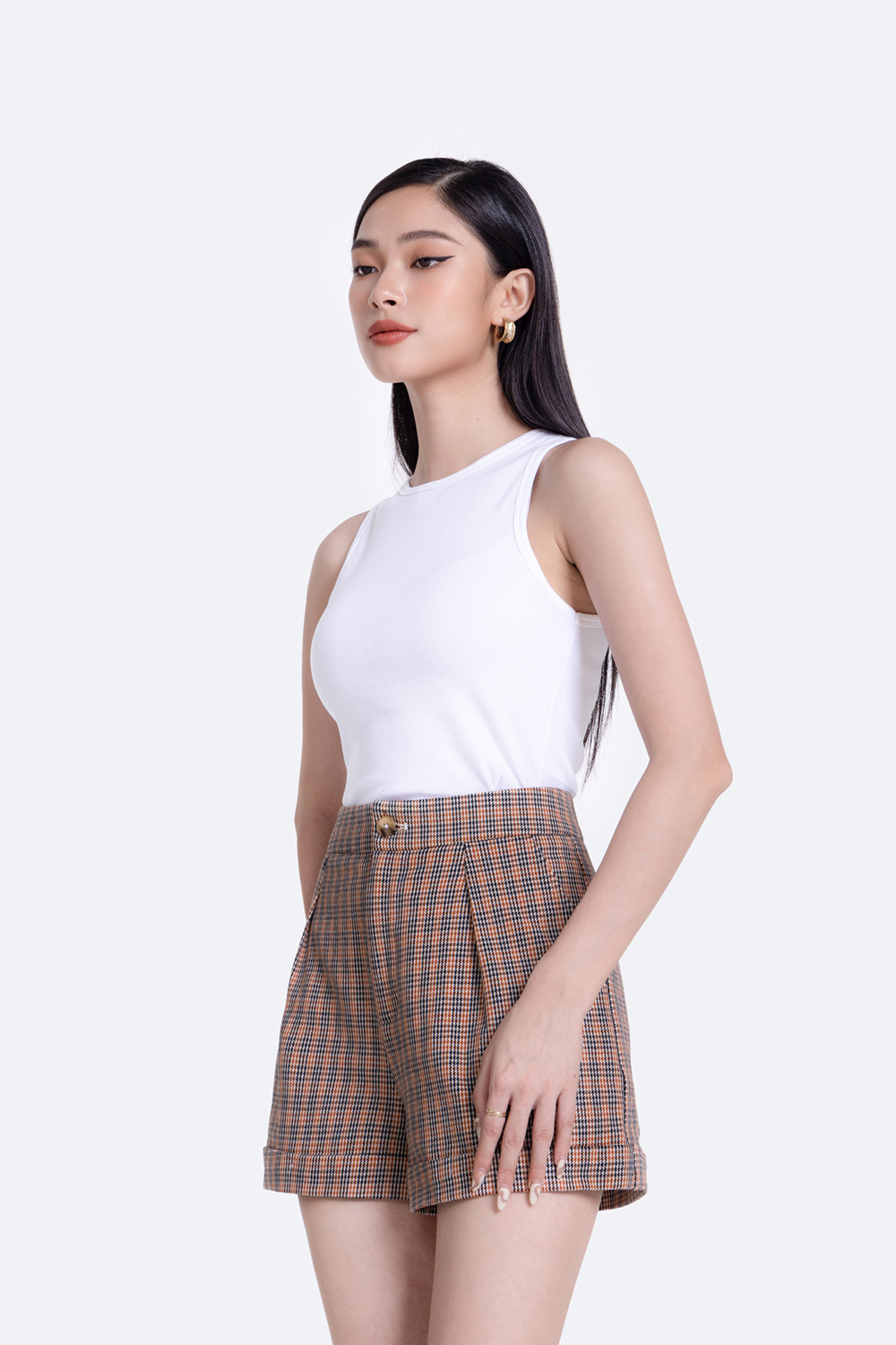 Quần short nữ họa tiết caro