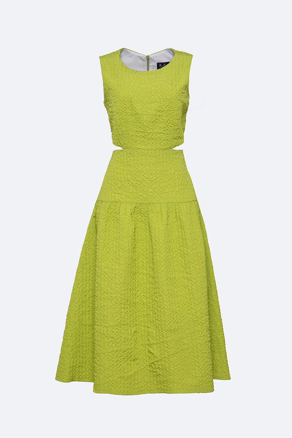 Đầm xòe sát nách eo cut-out