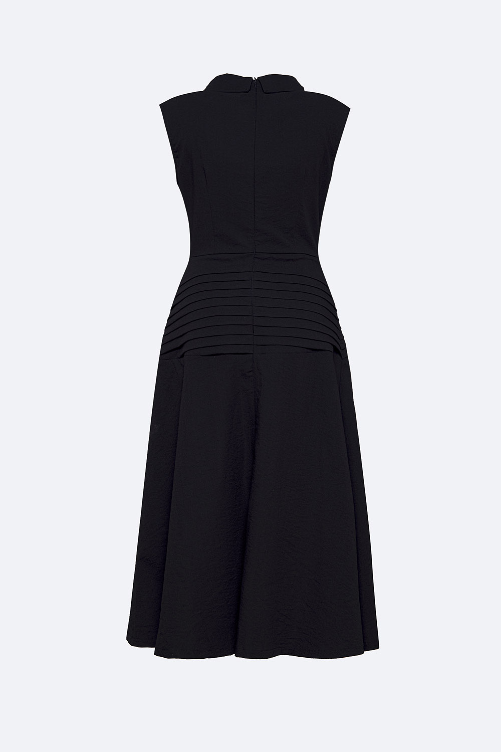 Đầm xòe đen sơ mi dáng dài