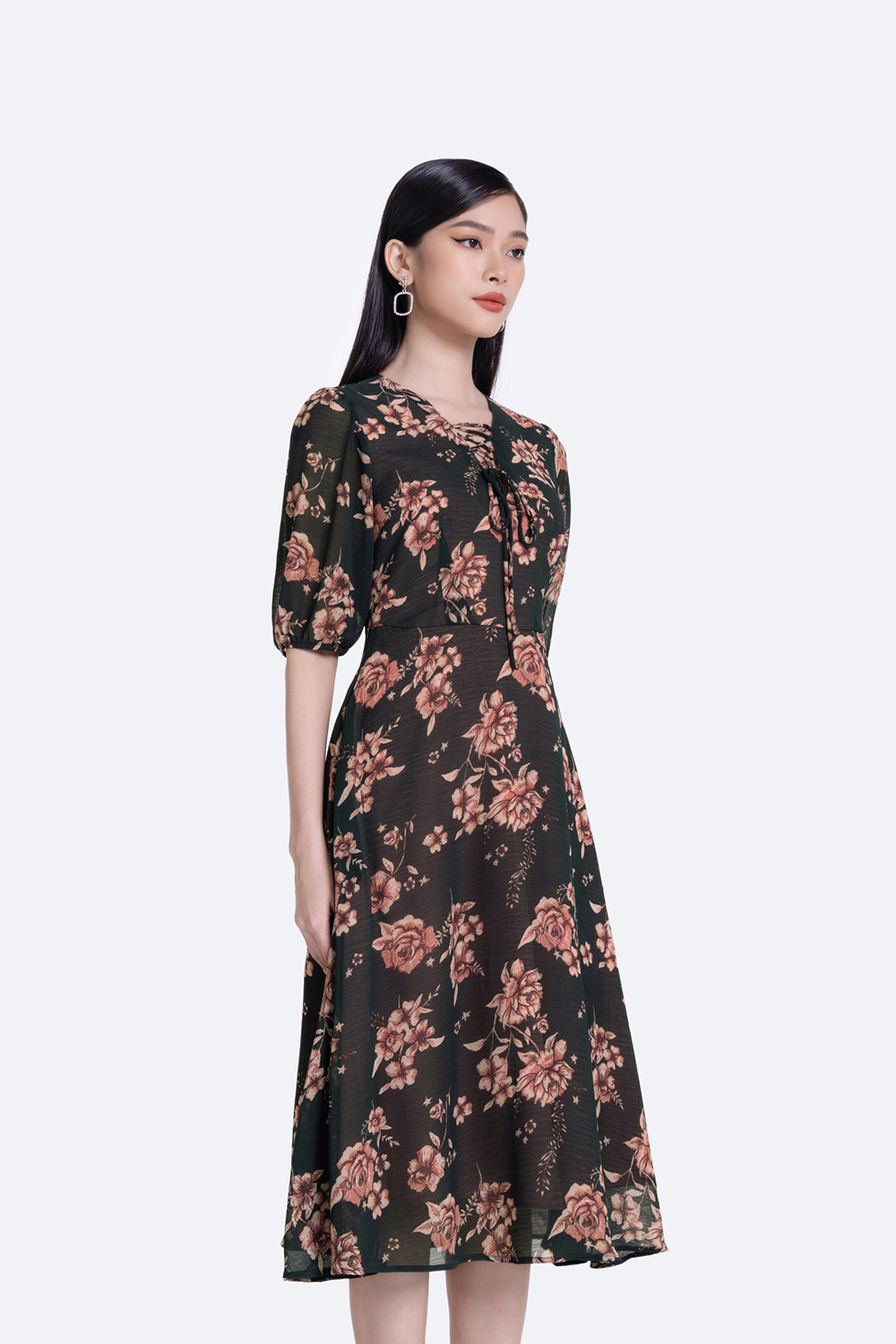 Đầm hoa công sở dáng dài cổ phối nơ