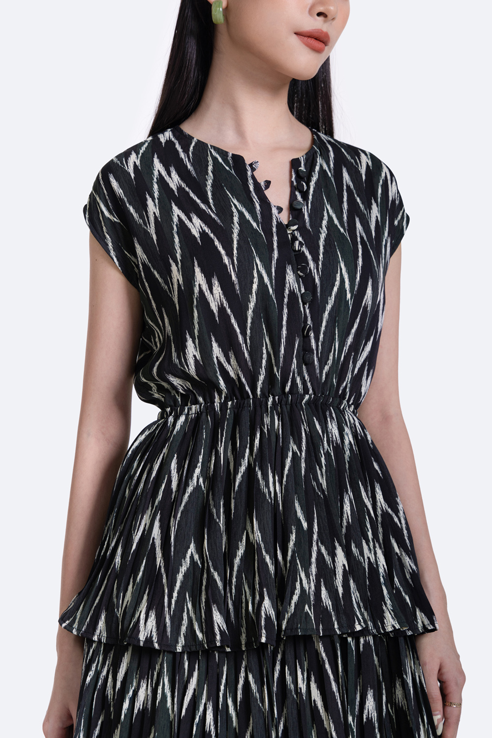 Đầm xếp tầng dáng dài tay hến