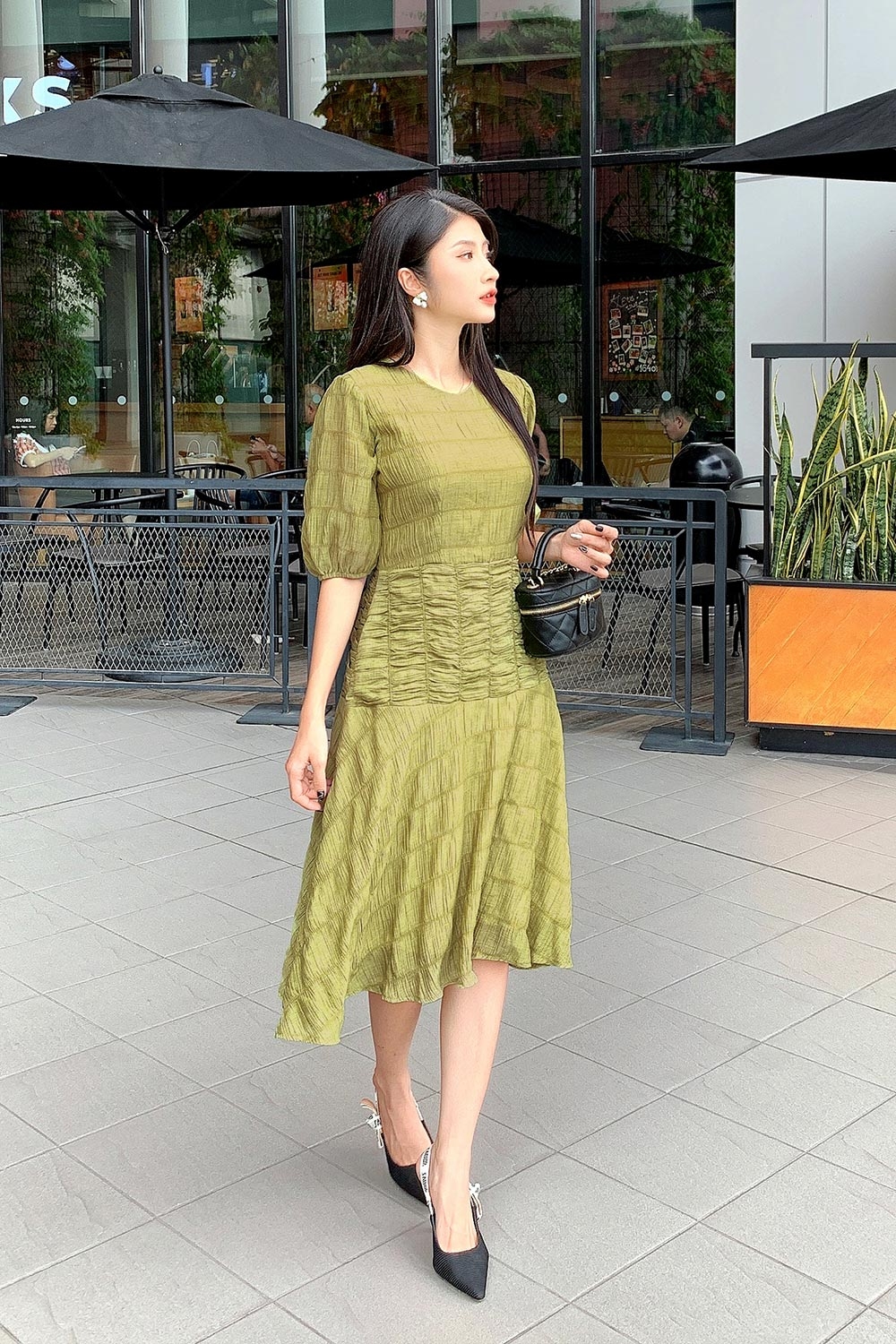 Đầm xòe tùng váy nhún tay lỡ