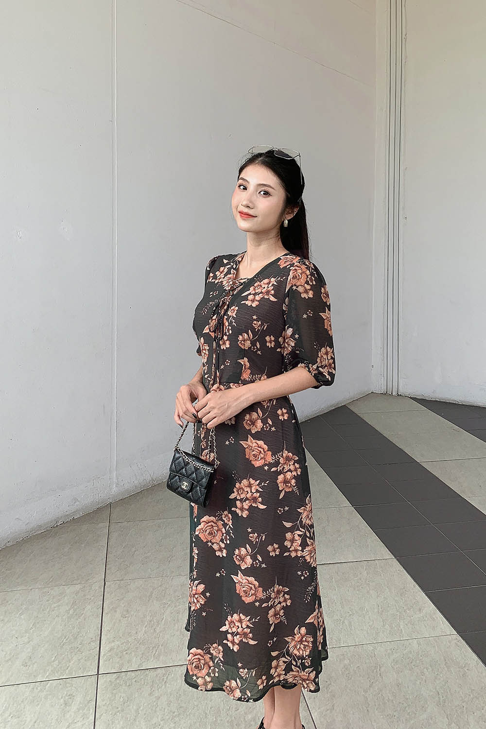 Đầm hoa công sở dáng dài cổ phối nơ