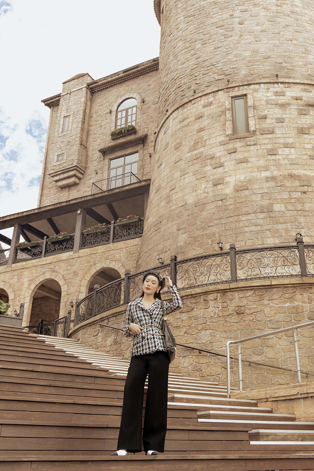 Áo khoác blazer nữ tweed hàn tay dài